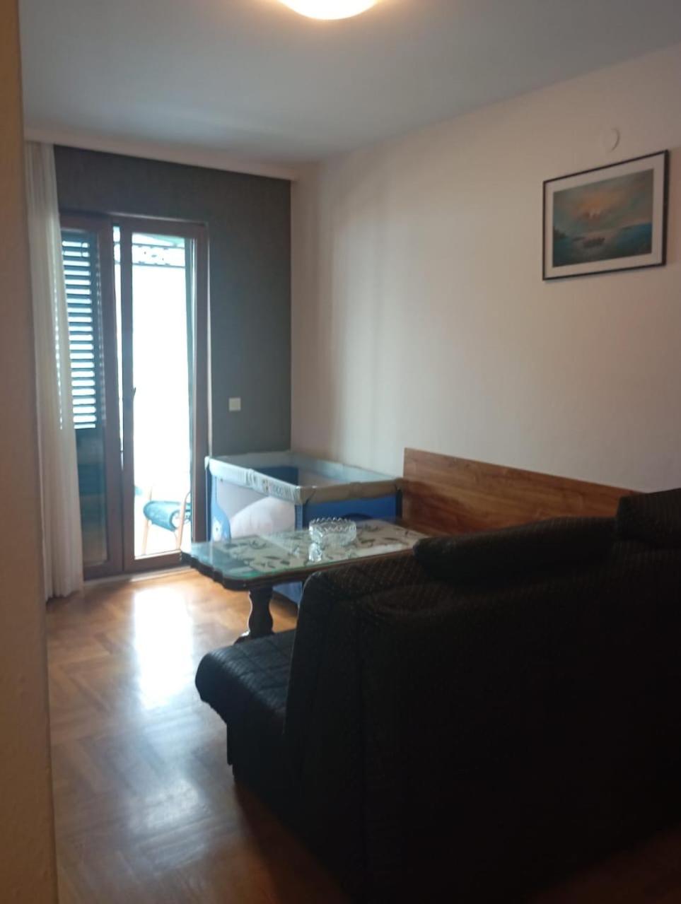 Apartments Cebra 赫尔采格诺维 外观 照片